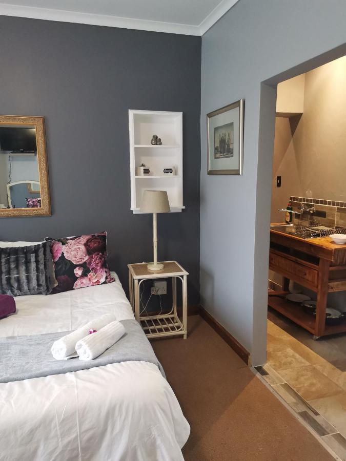 Sani Window B&B And Self Catering Underberg Exterior photo